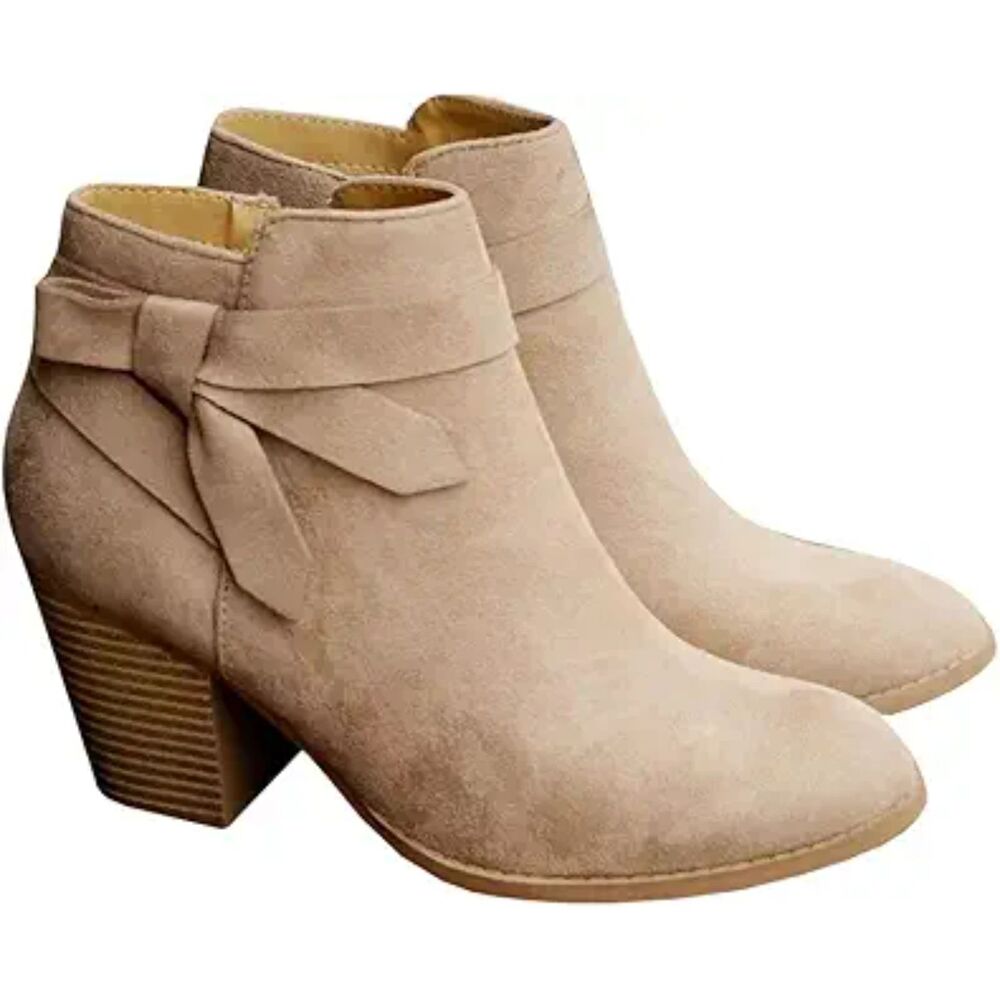 Women's Beige Closed Toe Stacked Heel Tie Knot Side ZIP Chelsea Pump Ankle Boots
